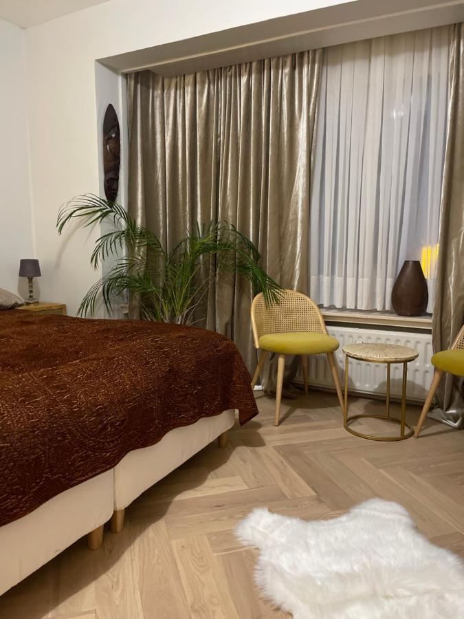 Logies One Room Ostende Exterior foto
